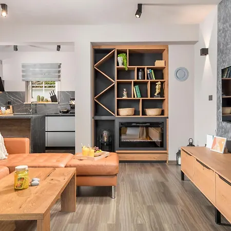 Villa Hygge -5 Bedroom Labin (Istria)