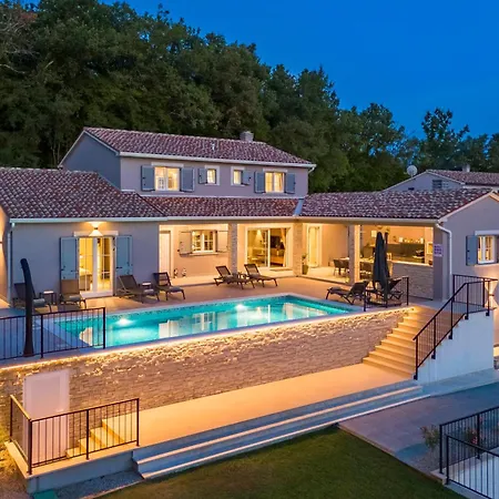 Hygge -5 Bedroom Villa Labin (Istria)