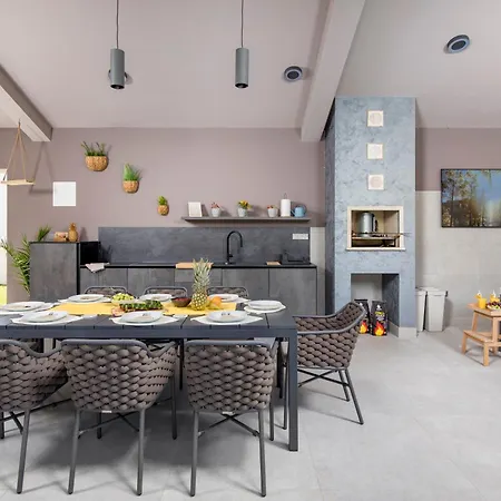 Villa Hygge -5 Bedroom Labin (Istria)